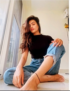 Deep Sehgal feet photo 13