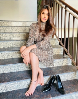 Deep Sehgal feet photo 3