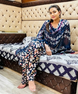 Deep Sehgal feet photo 11