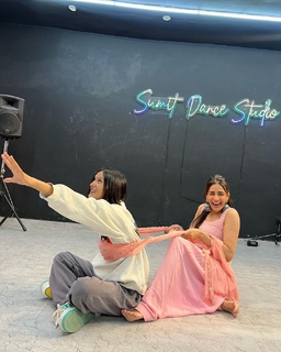 Deep Sehgal feet photo 8