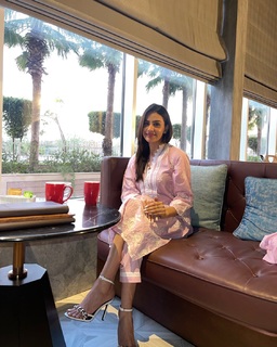 Deep Sehgal feet photo 1