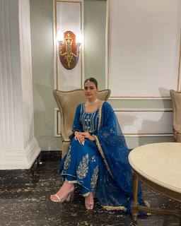 Deep Sehgal feet photo 20
