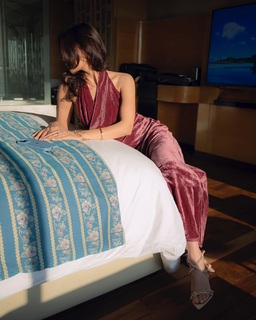 Deep Sehgal feet photo 9