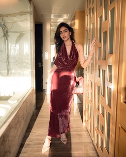 Deep Sehgal feet photo 6