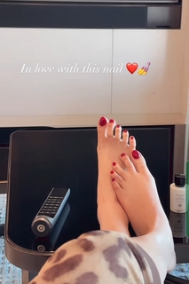 Deep Sehgal feet photo 1