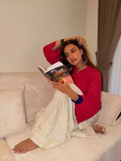 Deep Sehgal feet photo 1