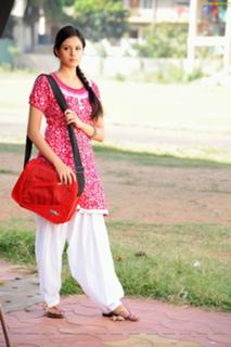 Deepa Sannidhi feet photo 11