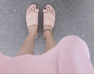 Deepa Thomas feet photo 1