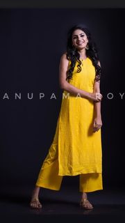 Deepa Thomas feet photo 12