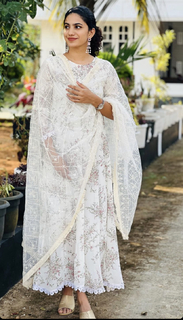 Deepa Thomas feet photo 11