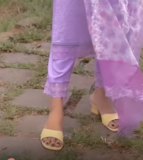 Deepa Thomas feet photo 3
