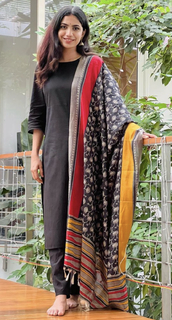 Deepa Thomas feet photo 14