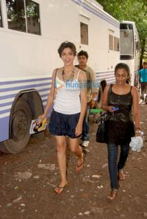 Deepika Padukone feet photo thumbnail