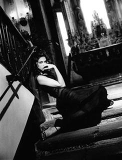 Deepika Padukone feet photo thumbnail