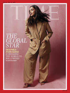 Deepika Padukone feet photo thumbnail