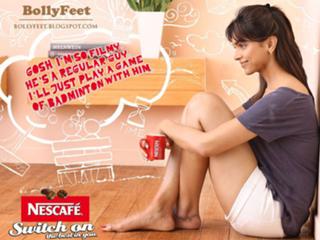 Deepika Padukone feet photo thumbnail