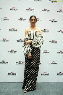 Deepika Padukone feet photo 8