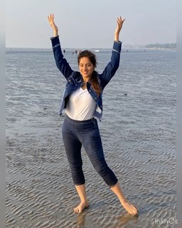 Deepika Singh feet photo 6