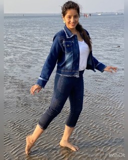 Deepika Singh feet photo 4