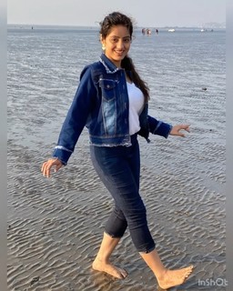 Deepika Singh feet photo 3