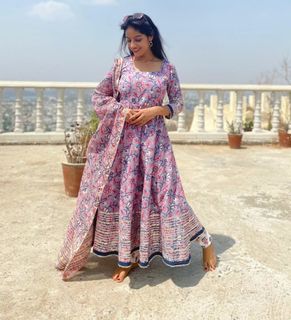 Deepika Singh feet photo 18