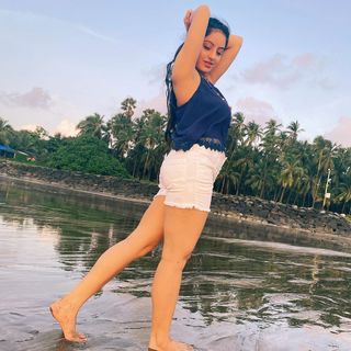 Deepika Singh feet photo 17