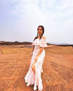 Deepika Singh feet photo 14