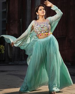 Deepika Singh feet photo 11