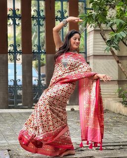 Deepika Singh feet photo 9