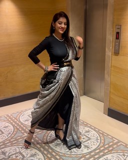 Deepika Singh feet photo 18