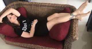 Deepshikha Nagpal feet photo 4