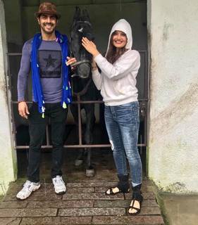 Deepshikha Nagpal feet photo 8