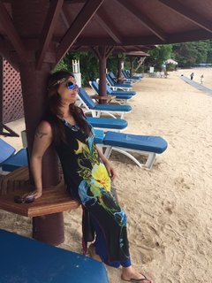 Deepshikha Nagpal feet photo 7