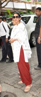 Deepti Bhatnagar feet photo 5