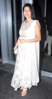 Deepti Bhatnagar feet photo 12