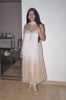Deepti Bhatnagar feet photo 4