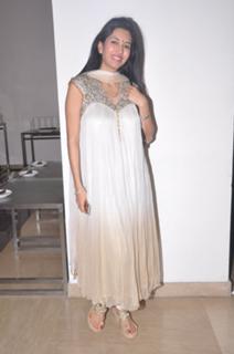 Deepti Bhatnagar feet photo 3