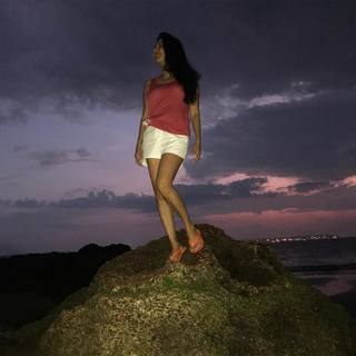 Deepti Bhatnagar feet photo 11