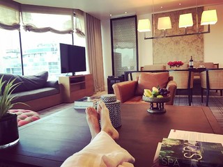 Deepti Bhatnagar feet photo 8