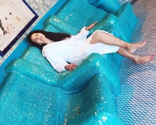Deepti Bhatnagar feet photo 17