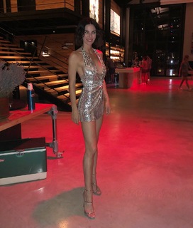 Defne Samyeli feet photo 7