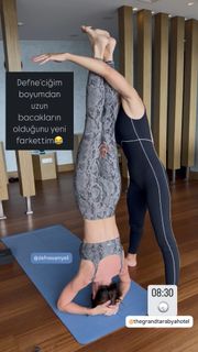 Defne Samyeli feet photo 7