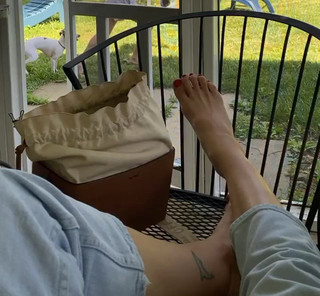 Delfina Blaquier feet photo 3