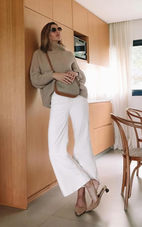 Delfina Blaquier feet photo 10