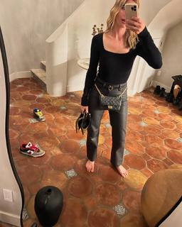 Delfina Blaquier feet photo 20