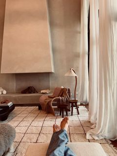Delfina Blaquier feet photo 2