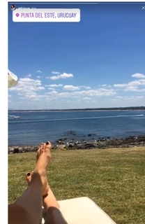 Delfina Chaves feet photo 14