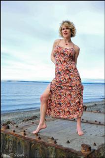 Delia DeLions feet photo 10