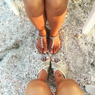 Delia Matache feet photo thumbnail