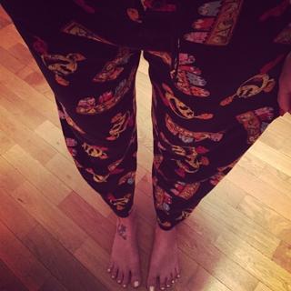 Delia Matache feet photo thumbnail